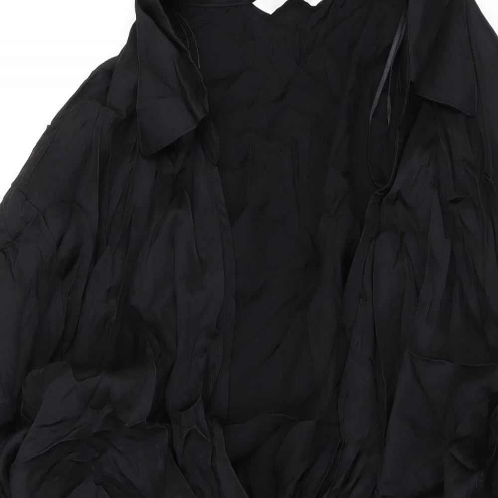 H&M Womens Black Viscose Mini Size M Collared Button