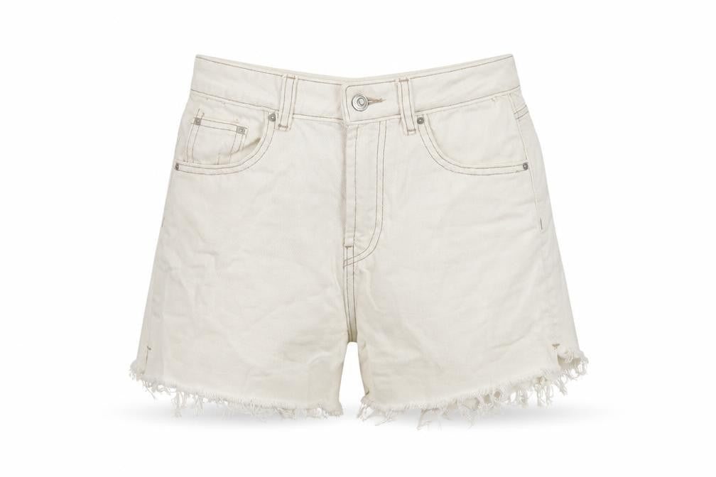 Front view of Denim & Co. women’s ivory cotton mom shorts, size UK 8, 5-inch leg regular button