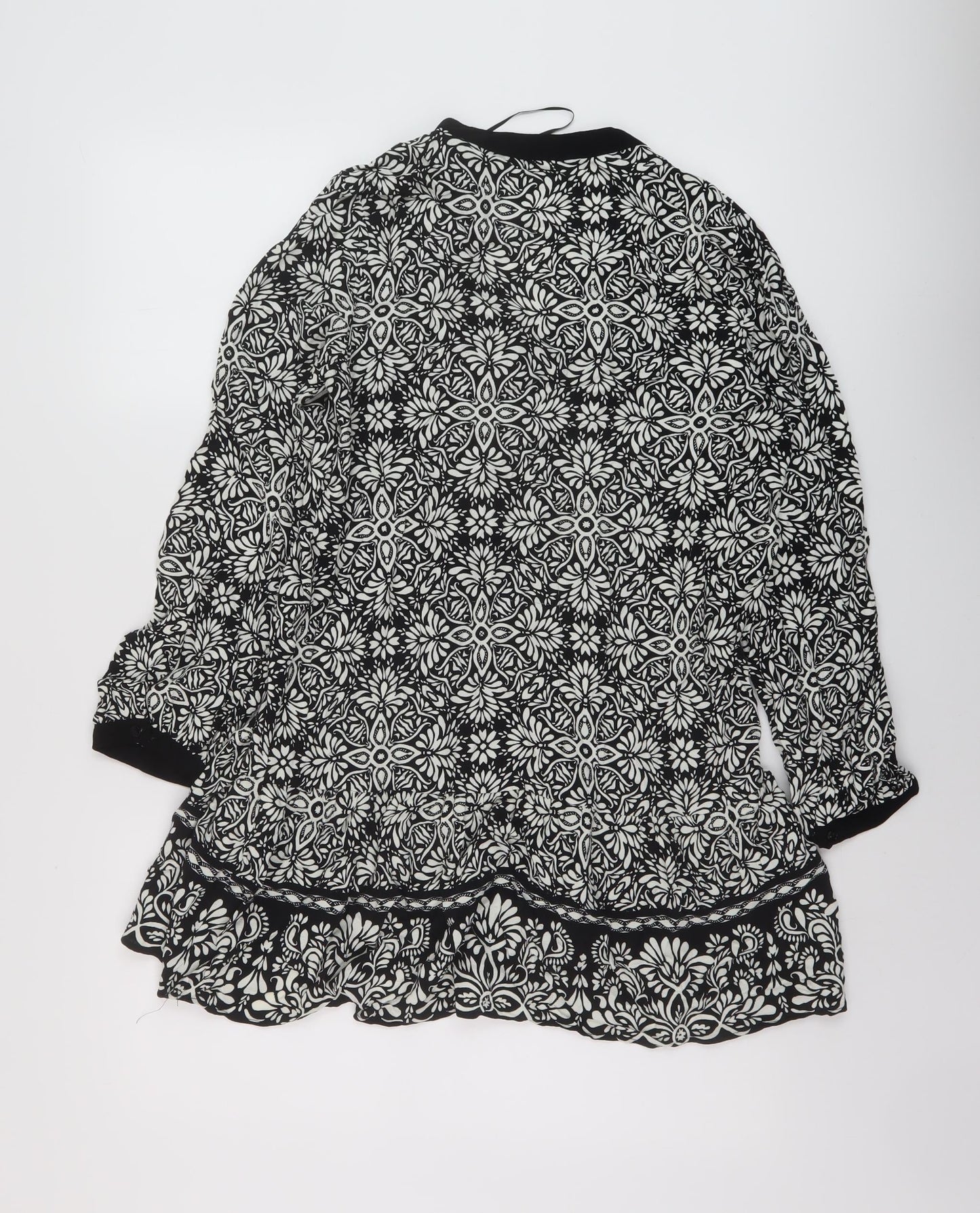 Zara Womens Black Geometric Viscose Basic Blouse Size M V-Neck