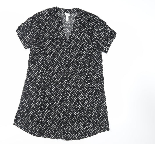 H&M Womens Black Floral Viscose A-Line Size 4 V-Neck Button