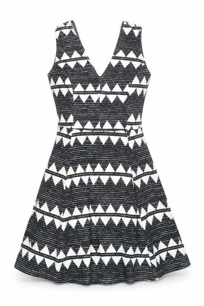 H&M Womens Black Geometric Polyester Fit & Flare Size M V-Neck Pullover