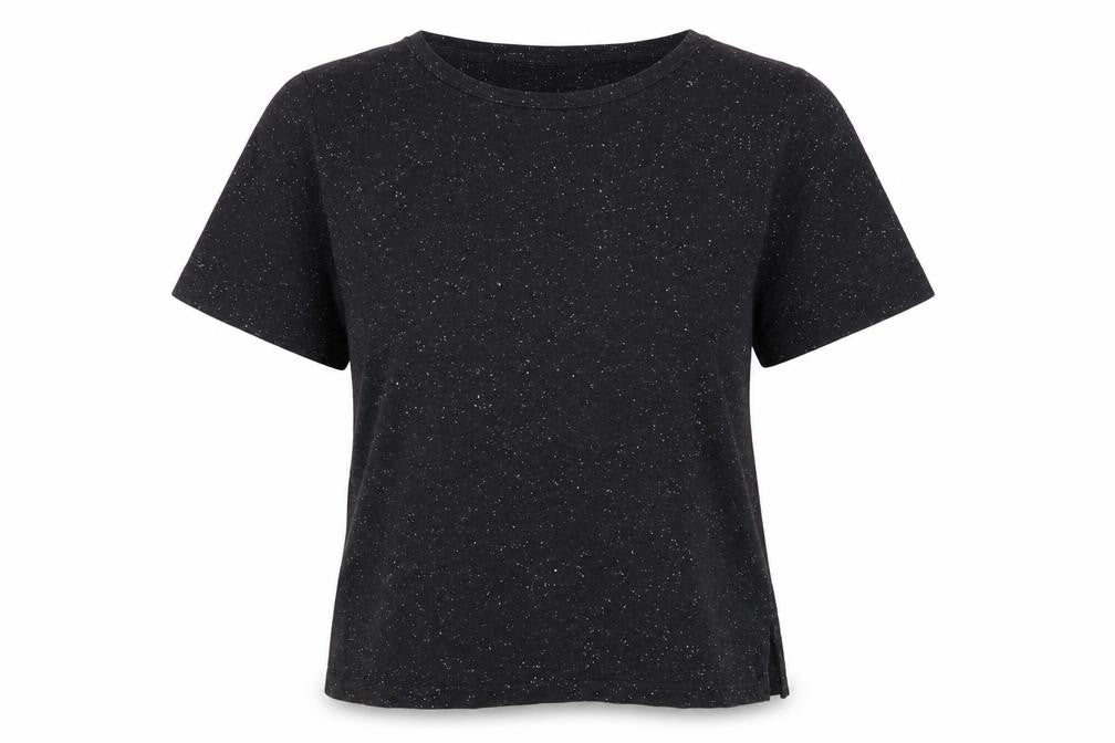Front view of ICHI women’s black cotton basic t-shirt, size M, round neck