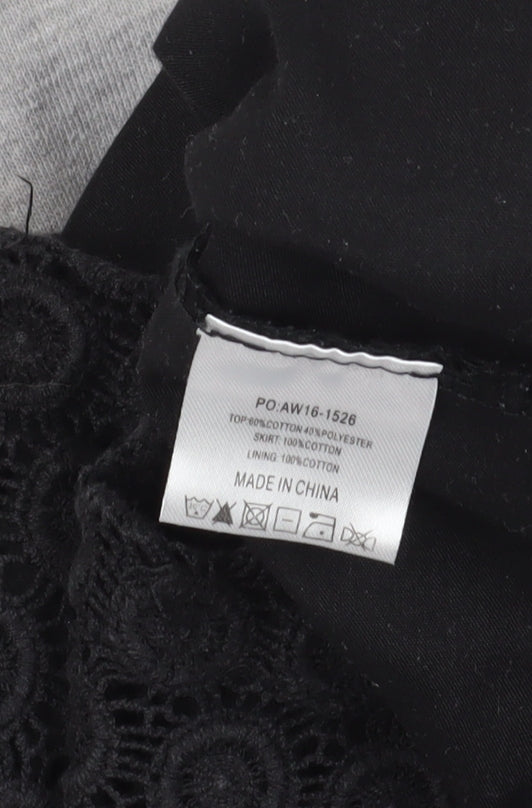 Hush Grey Black Sweatshirt Size 12