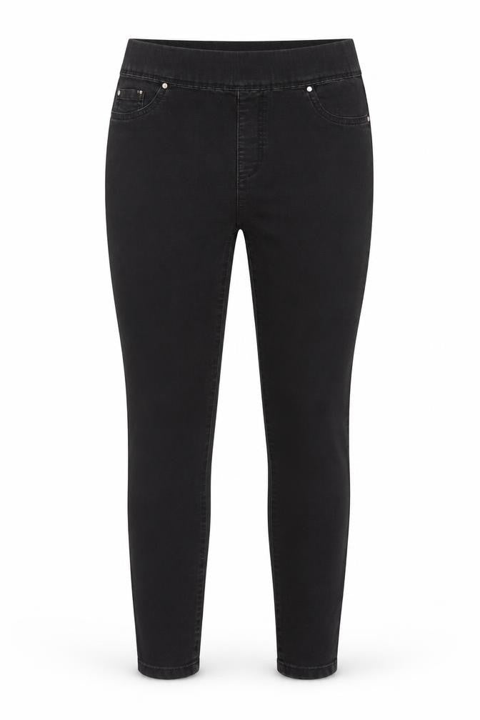 Front view of Denim Co. Women's Black Skinny Jeans, size 14