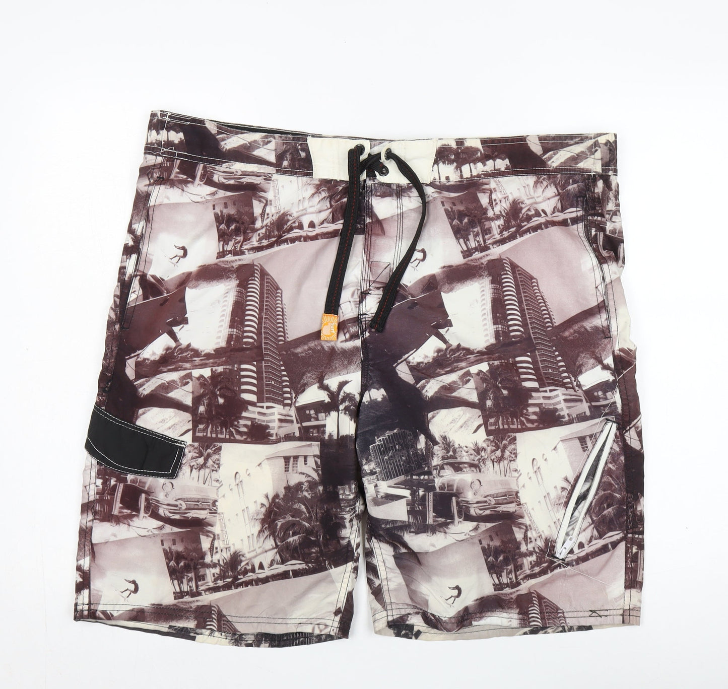 DefectoSurf Men's Multicoloured Bermuda Shorts L