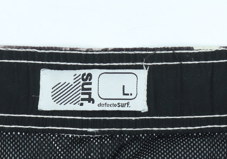 DefectoSurf Men's Multicoloured Bermuda Shorts L