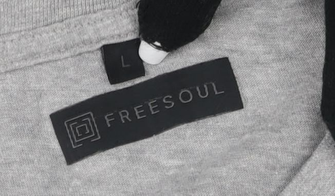 Freesoul Grey Graphic Print Men's T-Shirt L