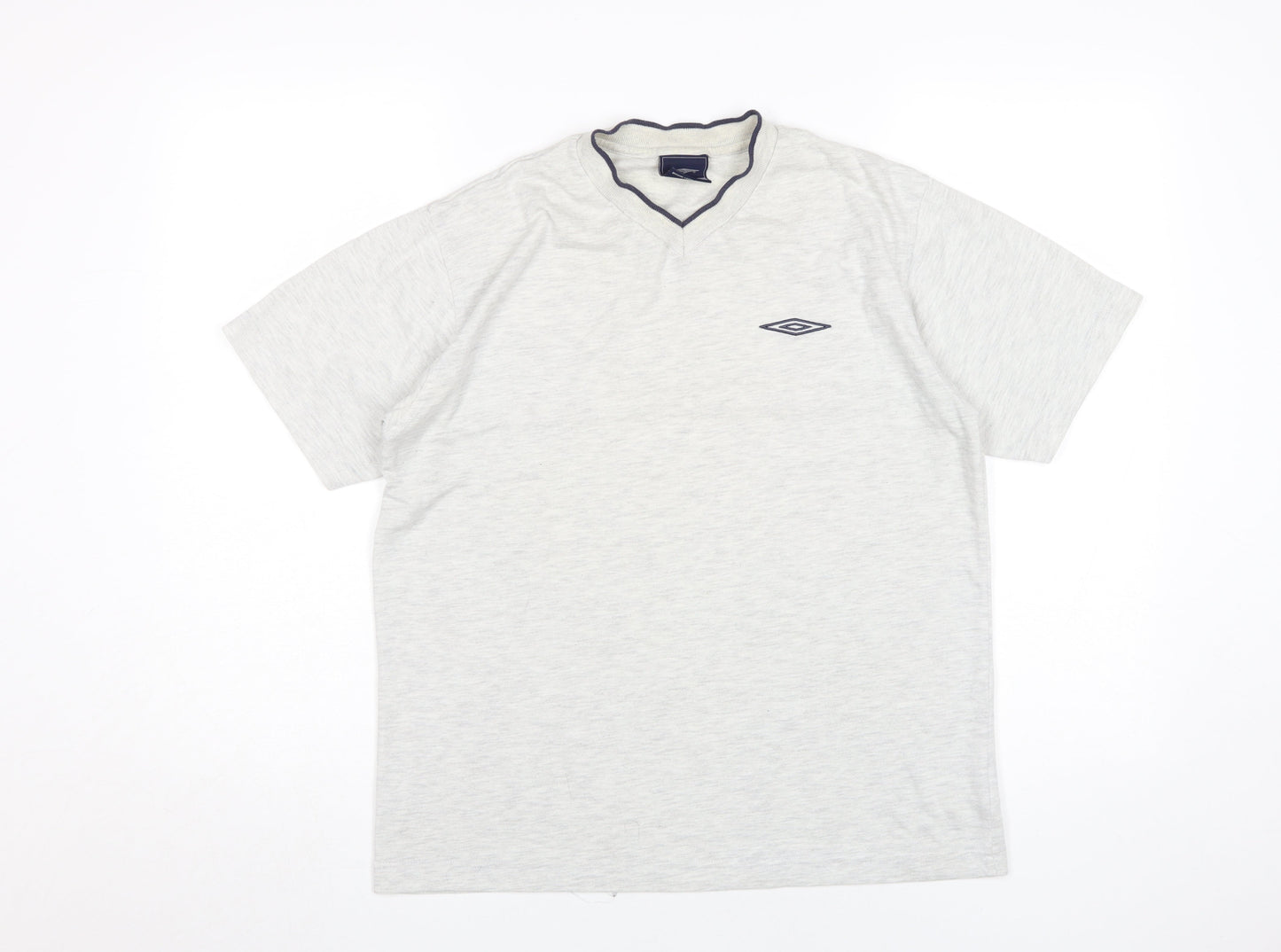 Umbro Boys Grey V-Neck T-Shirt Size 12 - Casual Basic Style