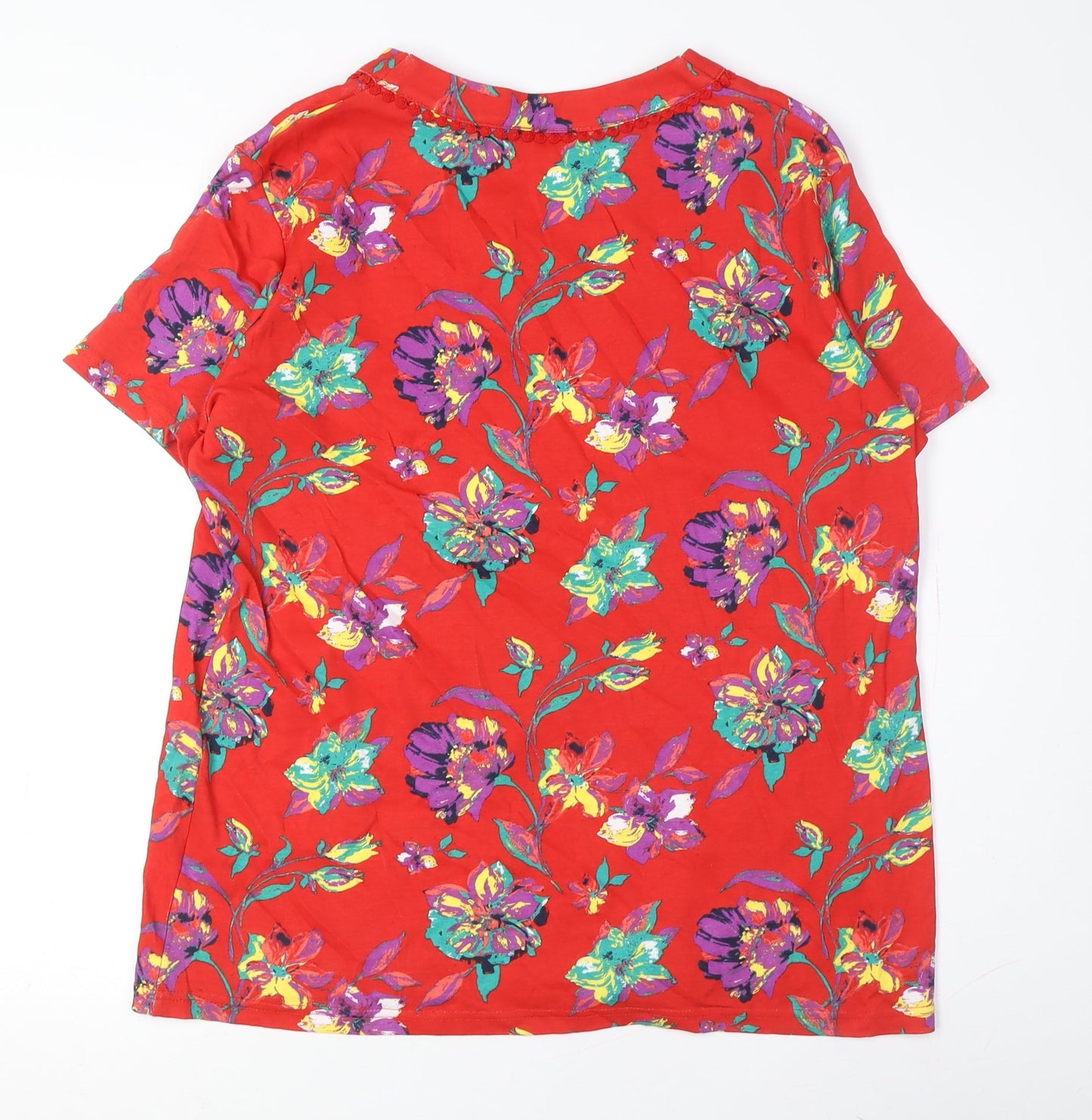 Isle Essentials Women's Red Floral T-Shirt M