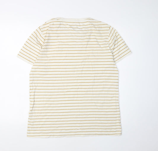 Silver Eight Men's White Striped T-Shirt Size M