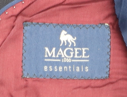 Magee Men's Blue Wool Blazer, Size 46, Regular Fit