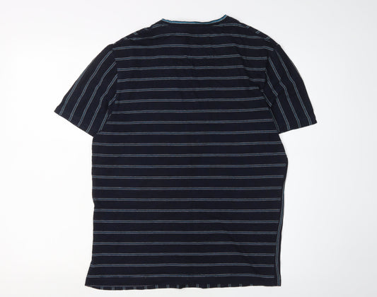 Larsson & Co Men's Black Small Striped T-Shirt
