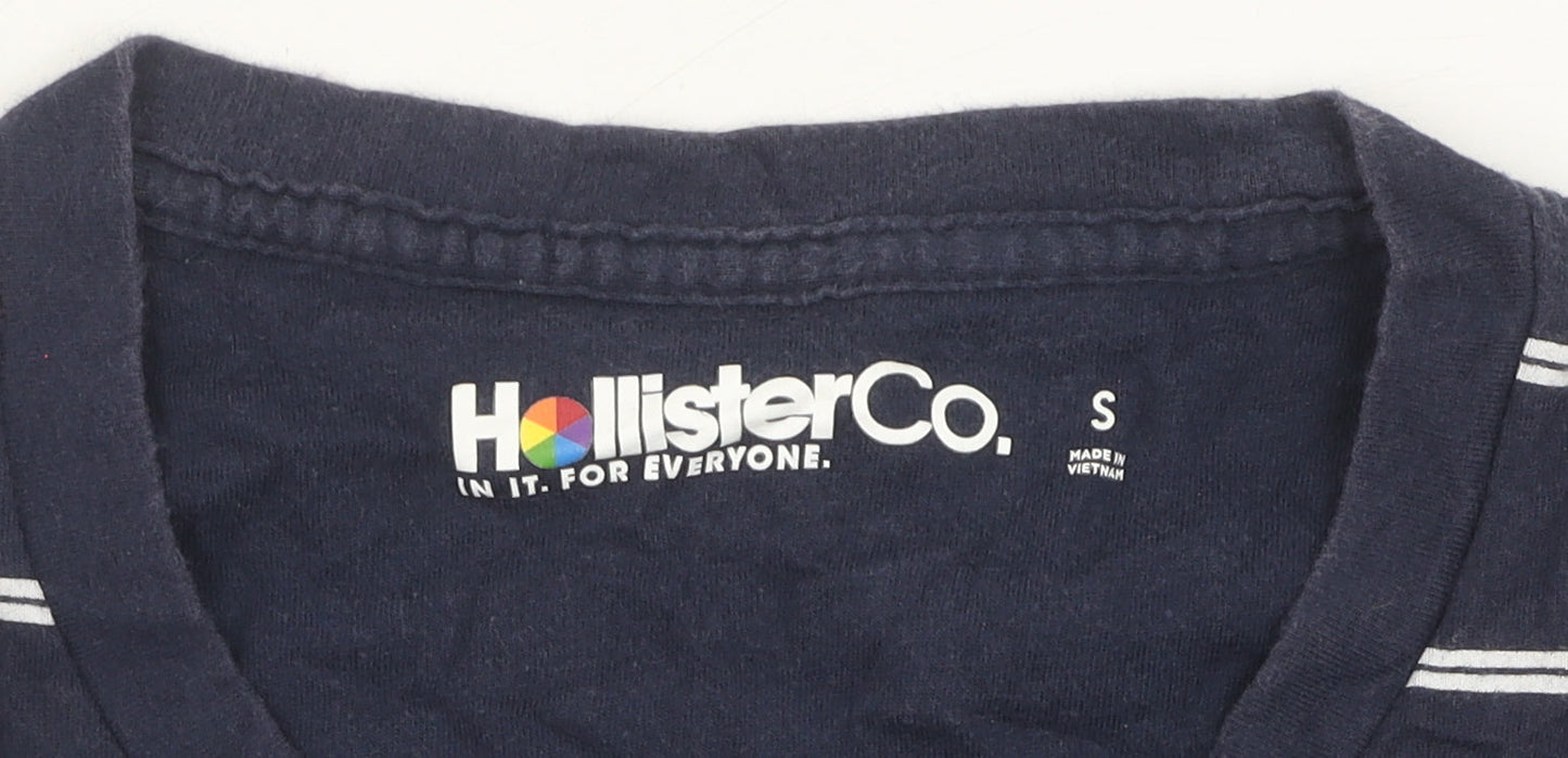 Hollister Men's Blue Striped Crew Neck T-Shirt Size S