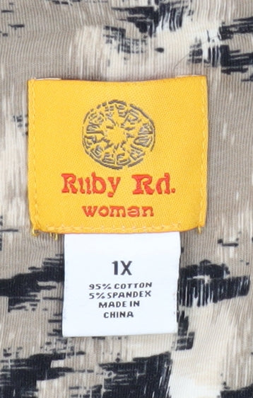 Ruby Rd. Women's Beige Animal Print T-Shirt