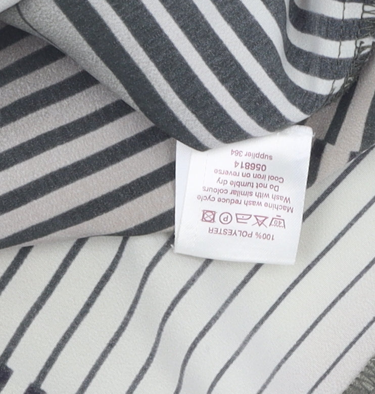 Bonmarché Women's Green Striped Button-Up Shirt