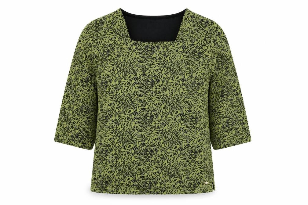 TIGI Women's Green Animal Print Jumper