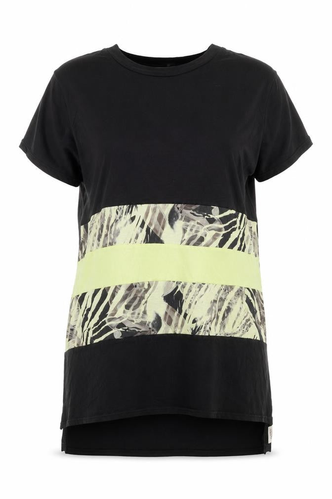 Post Card Women's Black Animal Print T-Shirt, Size L