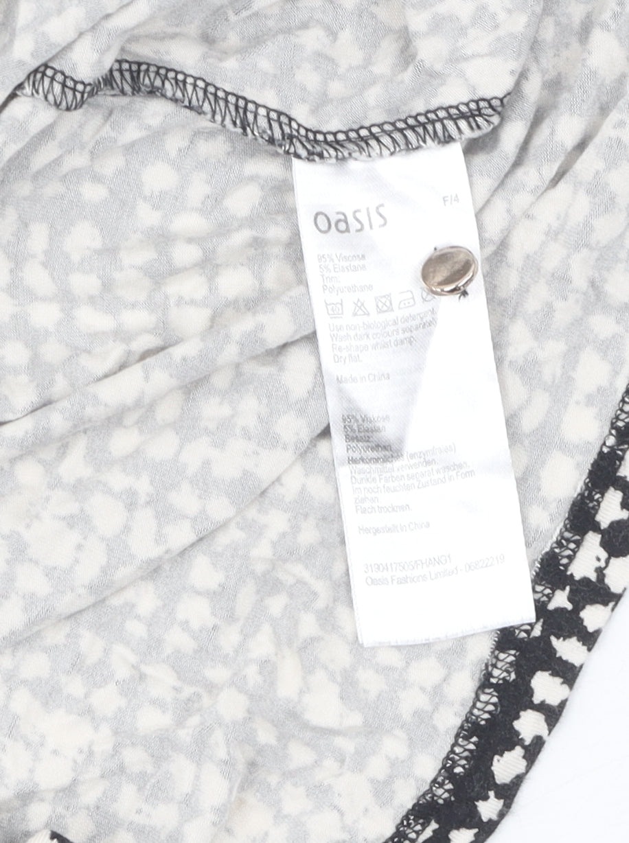 Oasis Women's Black Geometric Long Sleeve Top