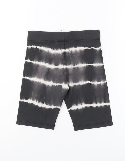 Marks & Spencer Boys Black Compression Shorts 6-7 Years