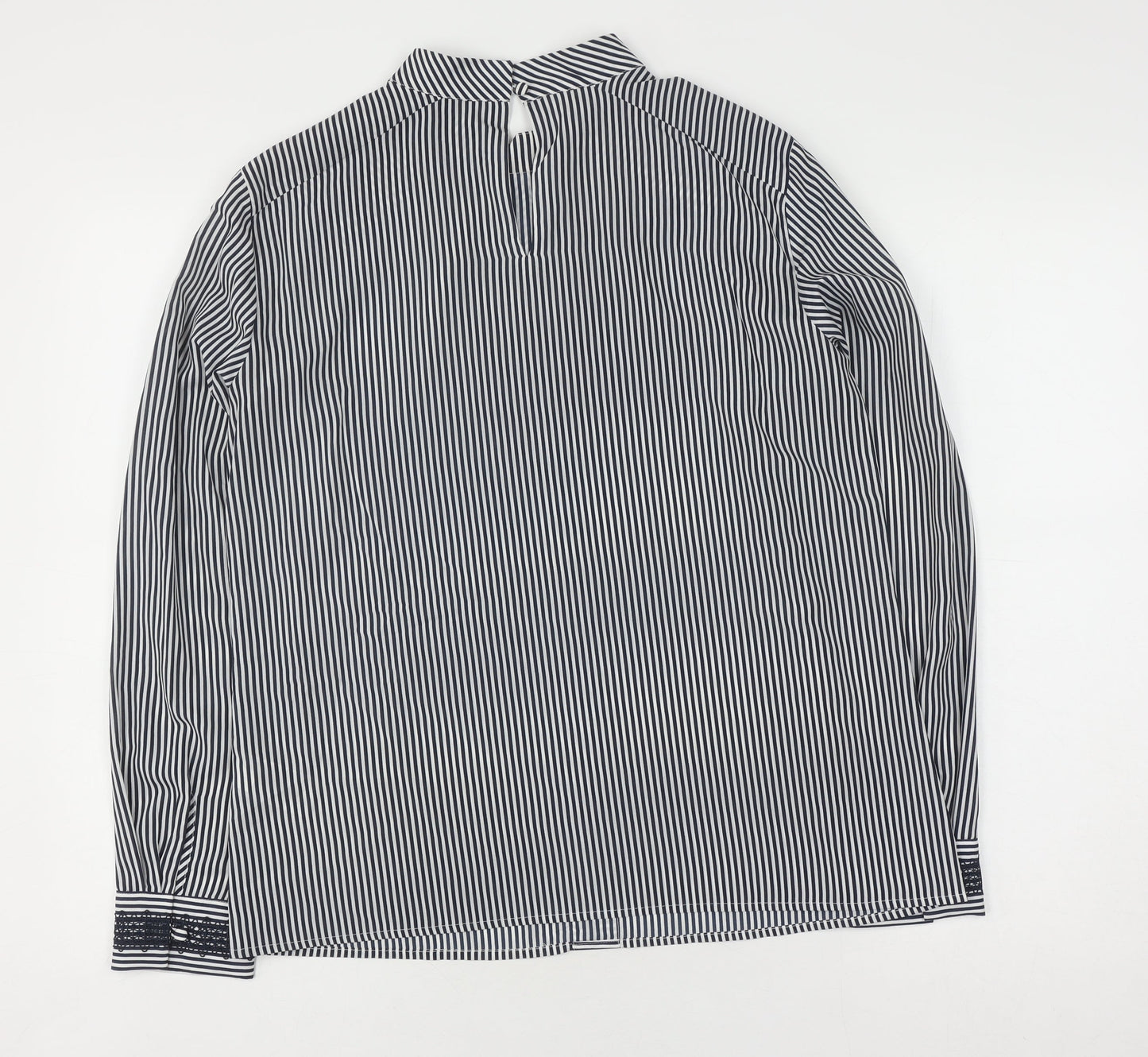 Banana Republic Women's Blue & White Striped Shirt S