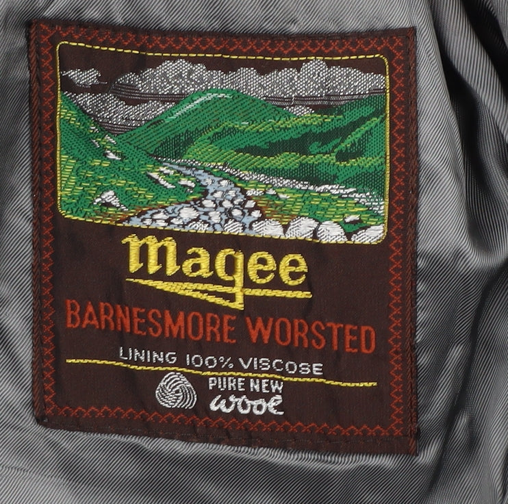 Magee Men's Grey Wool Blazer, Size 44R, Formal Wear