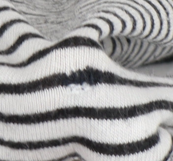 Gap Women's Striped 3/4 Sleeve T-Shirt in Black & White Size S
