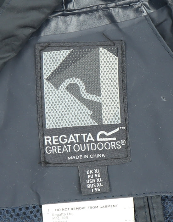 Regatta Men's Black XL Hooded Waterproof Windbreaker