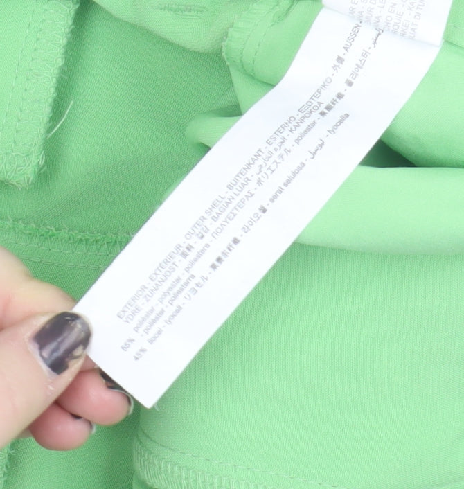 Zara Women's Green Dress Pants Size 6 Straight Leg