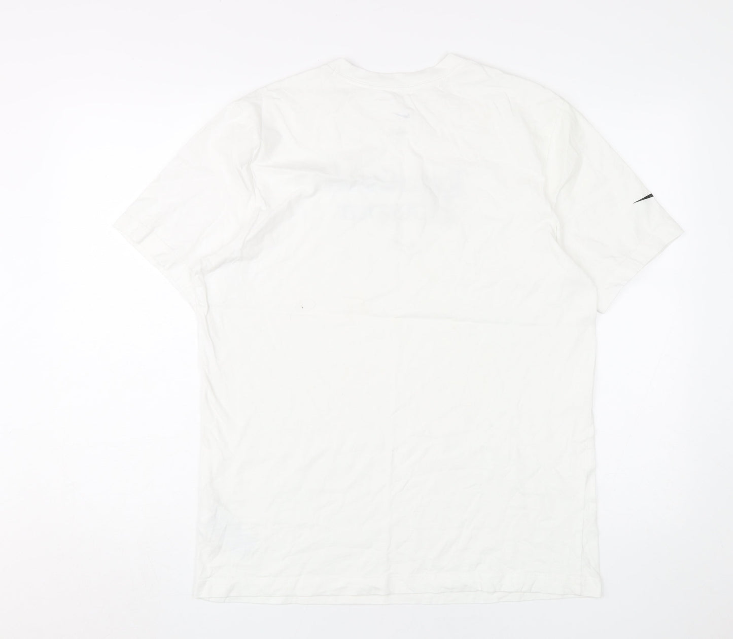 Nike Men's White Medium Sports T-Shirt with Logo