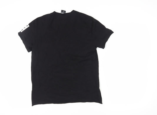 Amplified Black Graphic T-Shirt Unisex S Casual Style