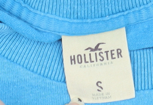 Hollister Women's Blue Embroidered T-Shirt, Size S
