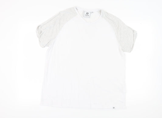Unisex Adultss UK Size 16 TOG24 White Cotton T-Shirt
