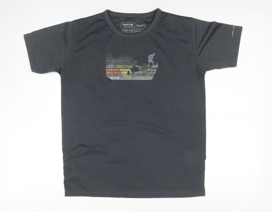 Regatta Men's Black Graphic Print T-Shirt, Size 32