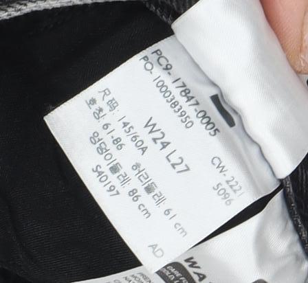 Levi's Women's Black High-Rise Tapered Jeans Size 4