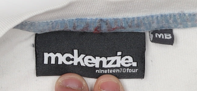 McKenzie Boys White Graphic Print T-Shirt M