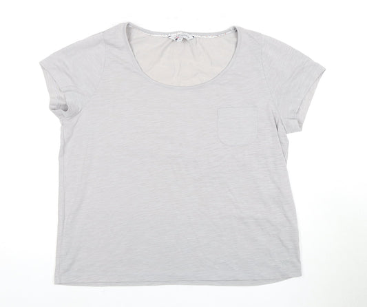 Crew Clothing Co. Women's Grey T-Shirt Size 16