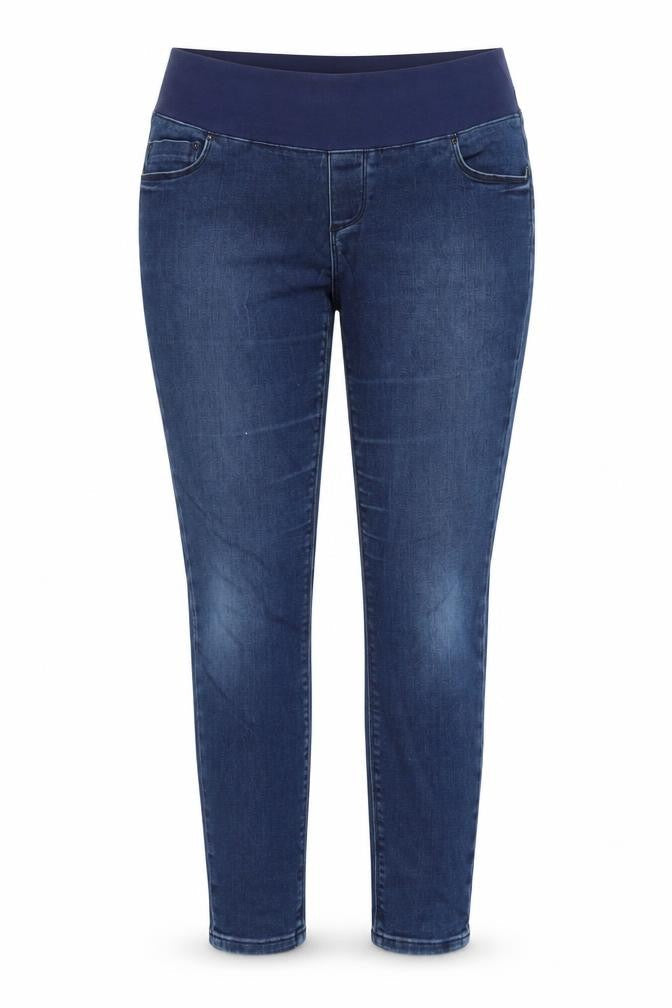 Front view of ASOS Women’s Blue Skinny Jeans, size UK 12