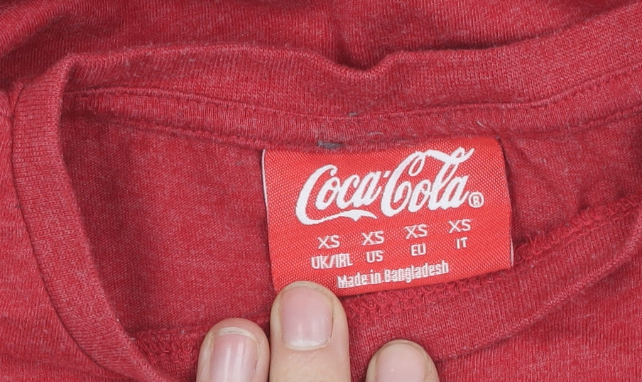 Coca-Cola Men's Christmas Red XS Graphic T-Shirt