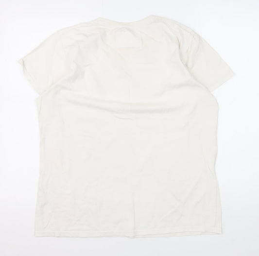 The FA Women's White T-Shirt Size 14