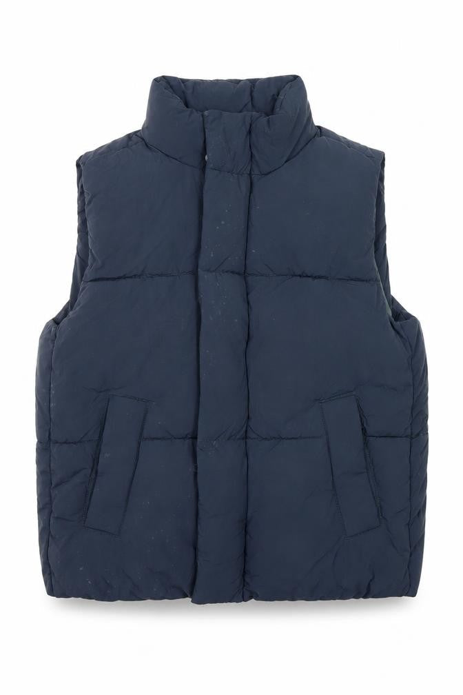 Front view of Zara girls’ blue puffer jacket 8-9 years