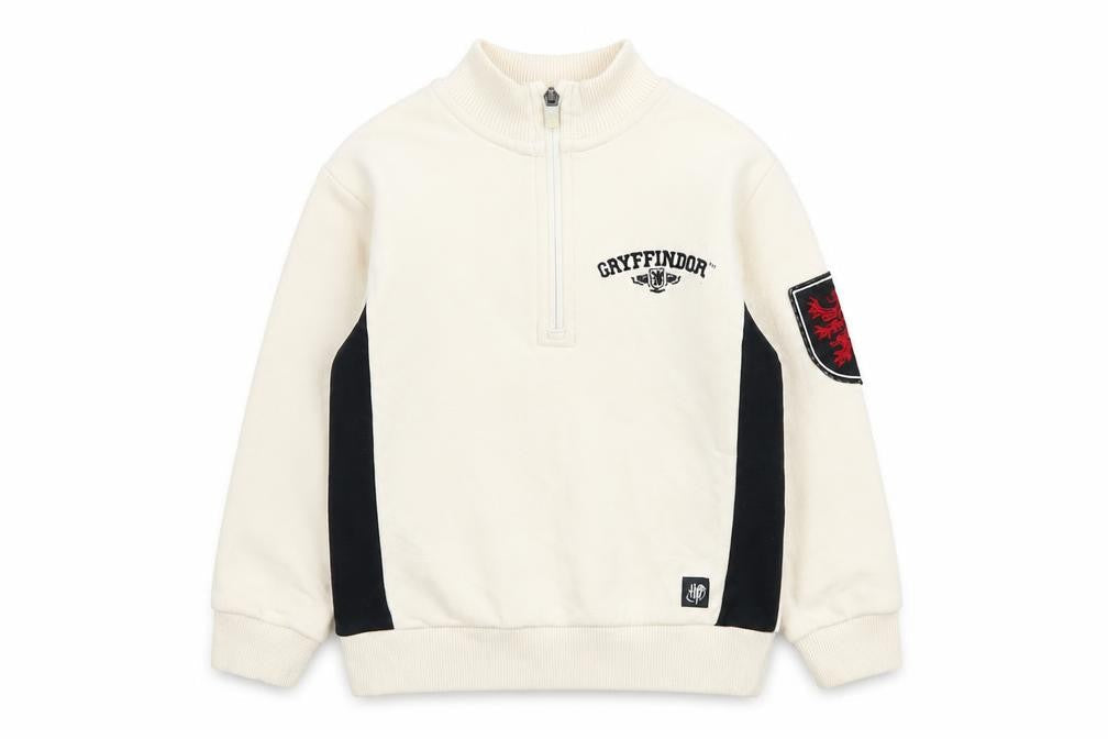 Front view of Harry Potter boys’ white gryffindor sweatshirt 6-7 yrs