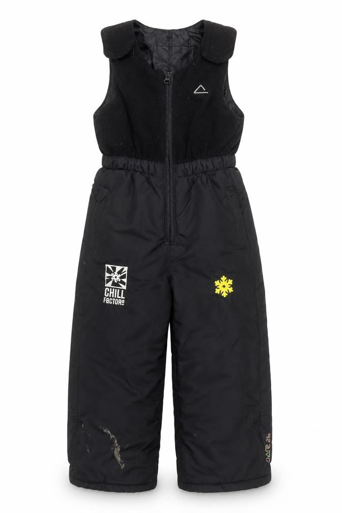 Front view of Dare 2b boys’ black ski salopettes age 3-4 insulated