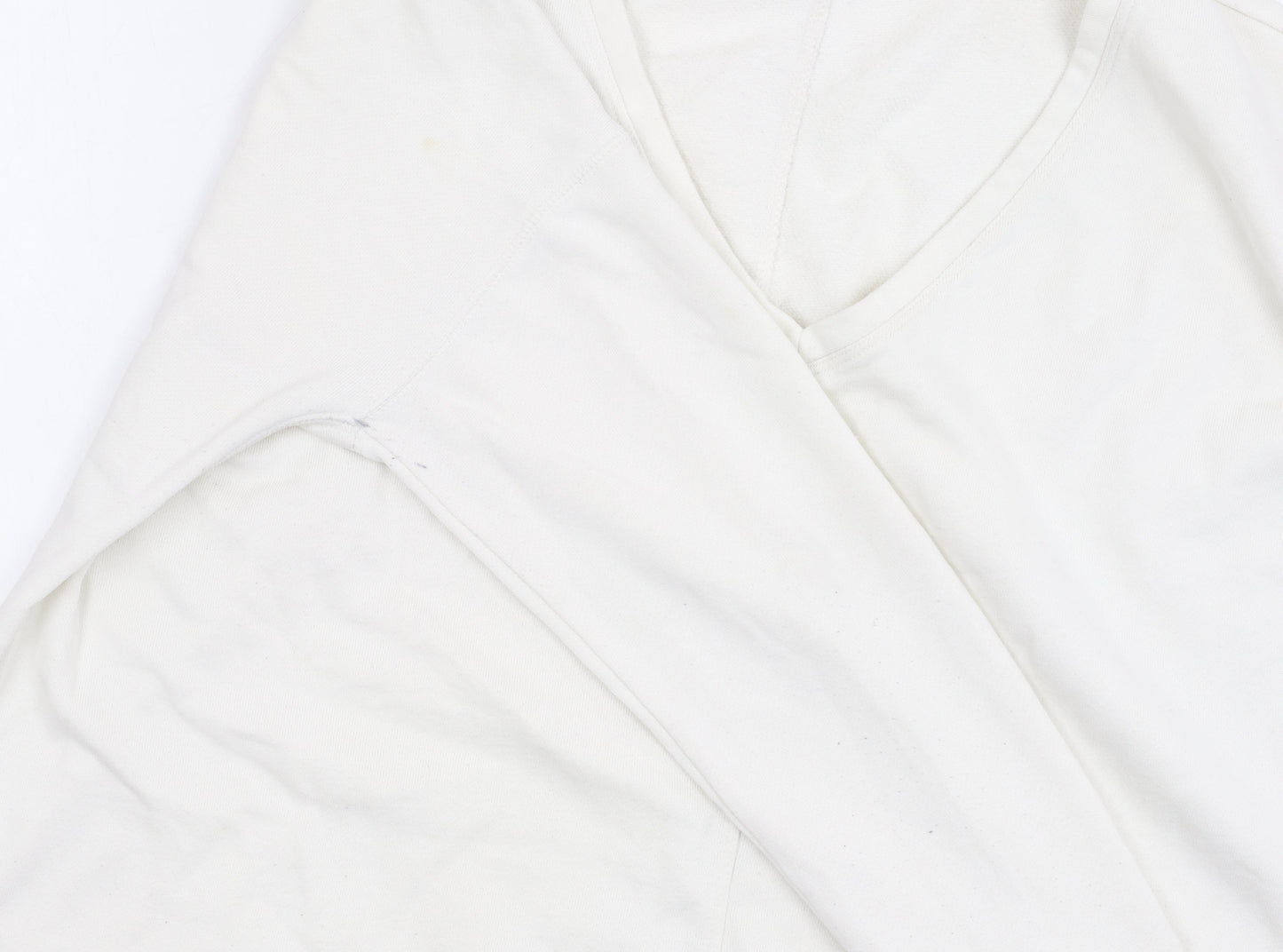 Gap Women's White V-Neck Pullover Jumper - Size M