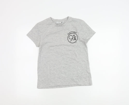 Harry Potter Women's Grey T-Shirt Size 8 - Platform 9¾