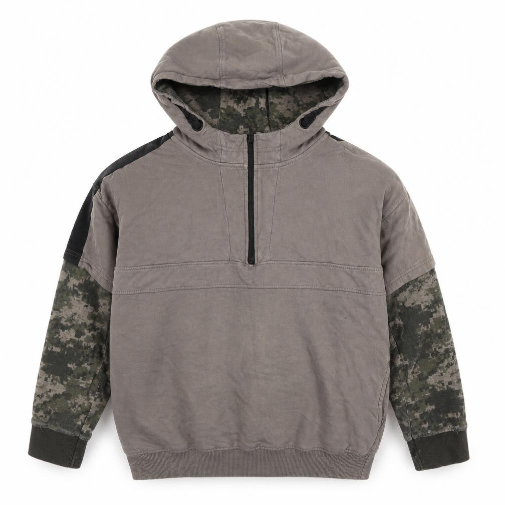 Front view of Urban Outlaws boys’ brown camouflage hoodie 11-12y, 1/2 zip style
