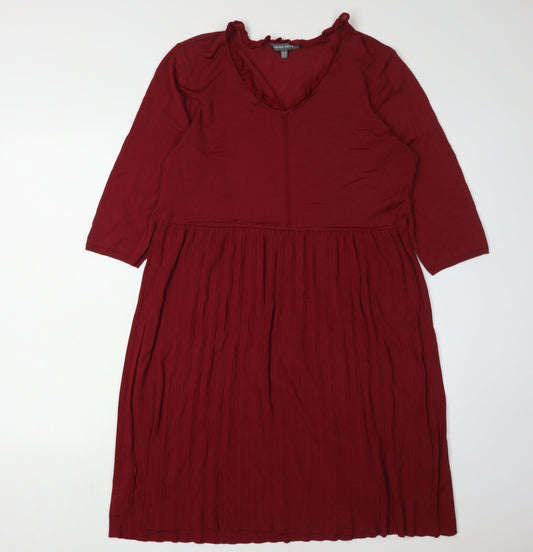 Laura Ashley Women's Red V-Neck 3/4 Sleeve Dress