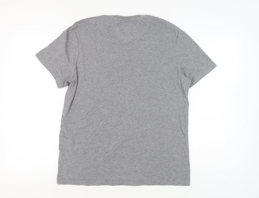 Lyle & Scott Men's Grey Crew Neck T-Shirt - Size L