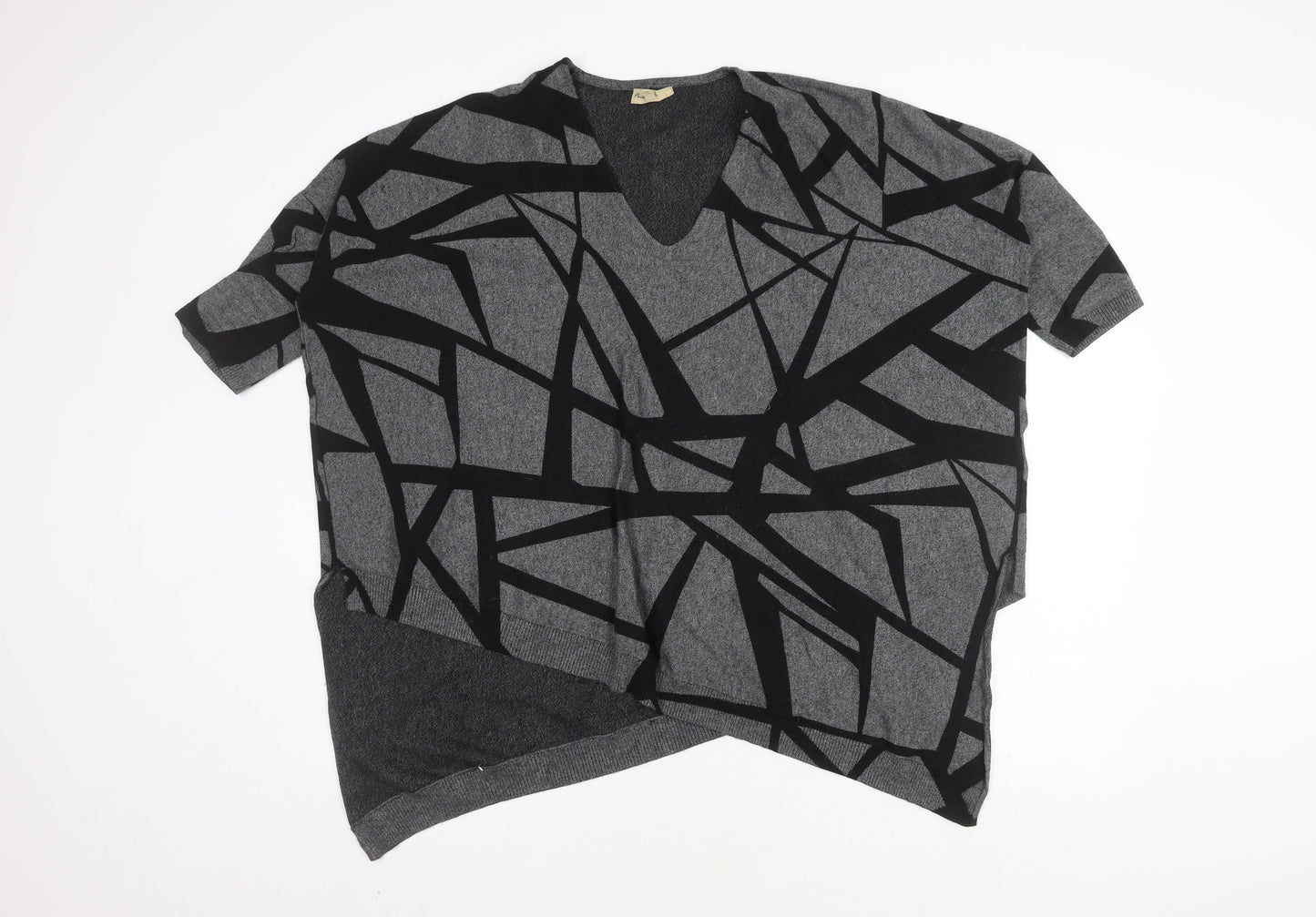 Phase Eight Women's Medium Black Geometric Poncho