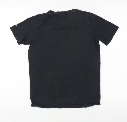 Nike Men's Black Athletic Fit Logo T-Shirt M