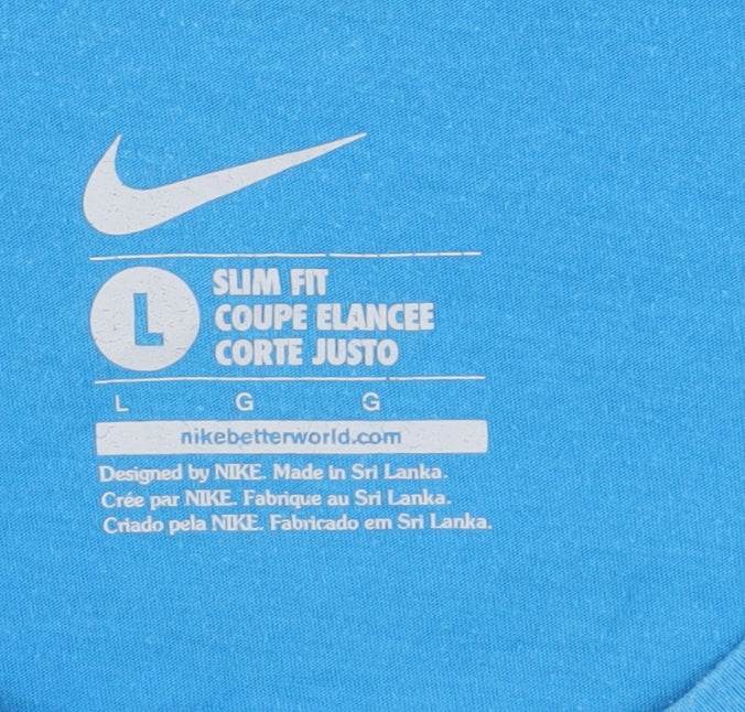 Nike Women's Blue Slim Fit T-Shirt L
